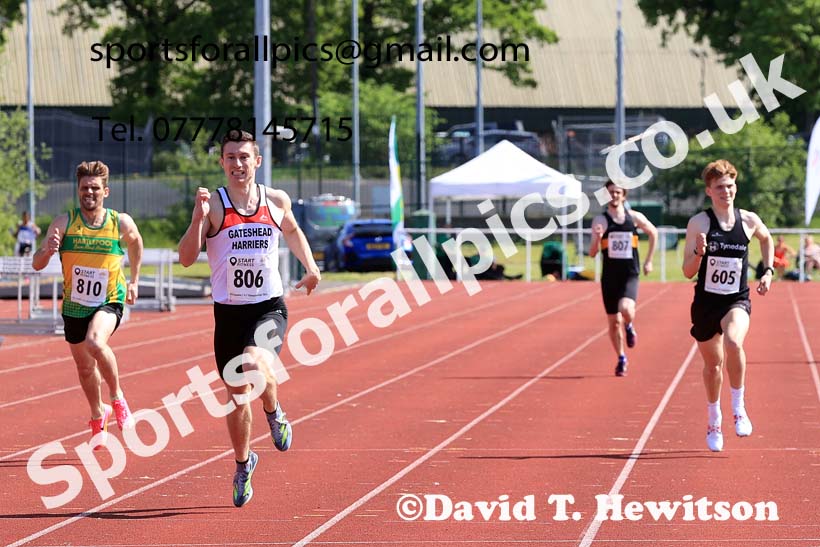 Mens Senior and Under-20s 400 metres, 2024 North Eastern Track and Field Champs., Middlesbrough.  Photo: David T. Hewitson/Sports for All Pics